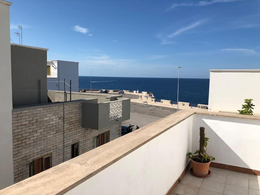 Casa Vacanze Con Terrazzino Panoramico Apartamento Polignano a Mare Exterior foto